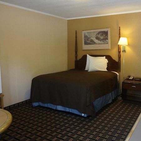 Budget Inn Malvern Стая снимка