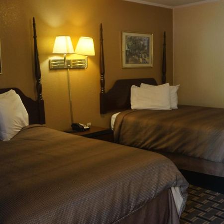 Budget Inn Malvern Стая снимка