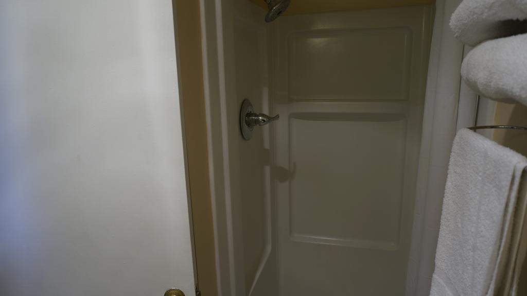Budget Inn Malvern Екстериор снимка