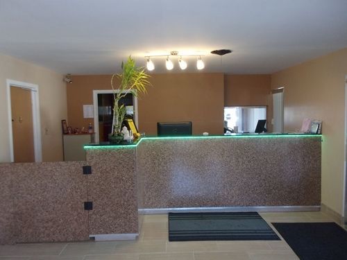 Budget Inn Malvern Екстериор снимка